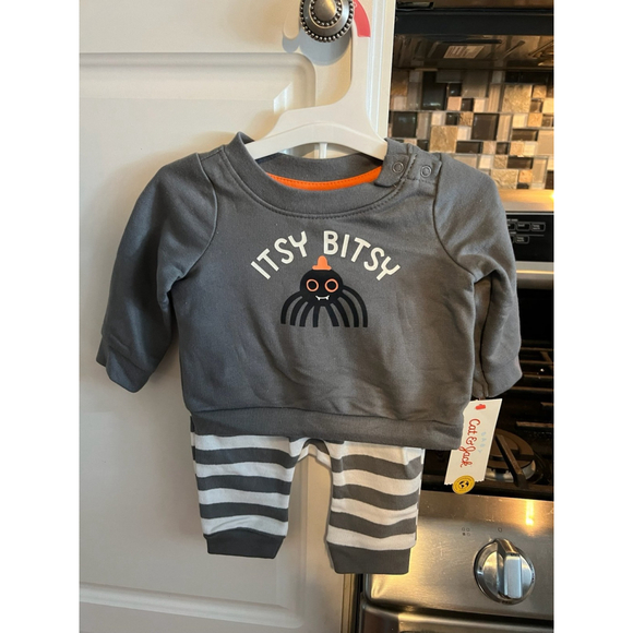 New Cat & Jack Infant Gray & White Halloween Sweatshirt Pants 0-3 Months - Picture 2 of 5